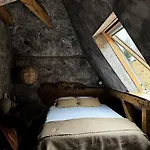 Shard Boutique Hotel-adult Only Konukevi 3*
