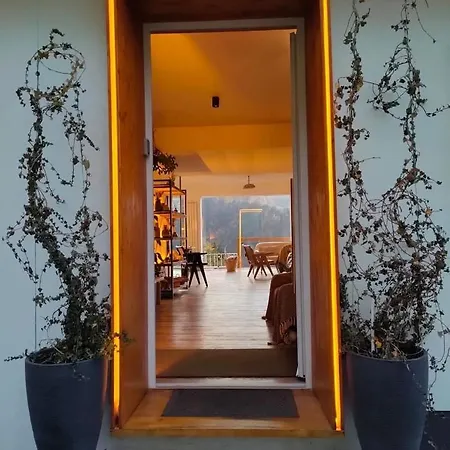 Shard Boutique Hotel-adult Only Μπρασόβ