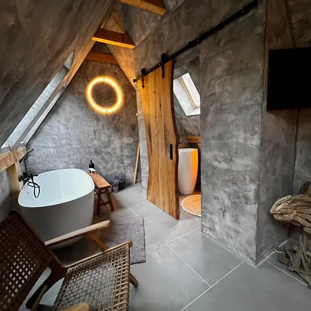 Pensjonat Shard Boutique Hotel-adult Only Braszów