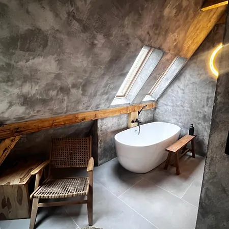 Shard Boutique Hotel-adult Only Maison d'hôtes