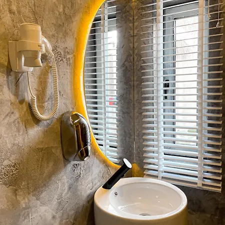 Pensjonat Shard Boutique Hotel-adult Only