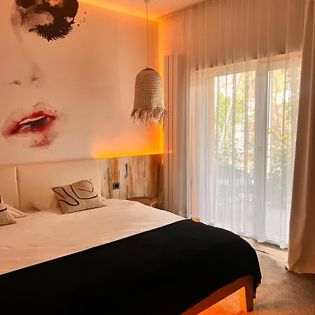 Shard Boutique Hotel-adult Only Guest house 3*