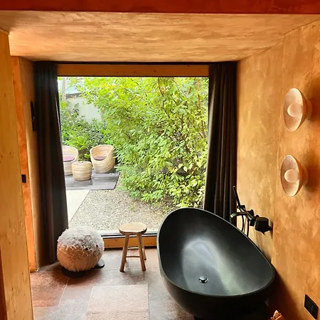 Shard Boutique Hotel-adult Only Casa de hóspedes