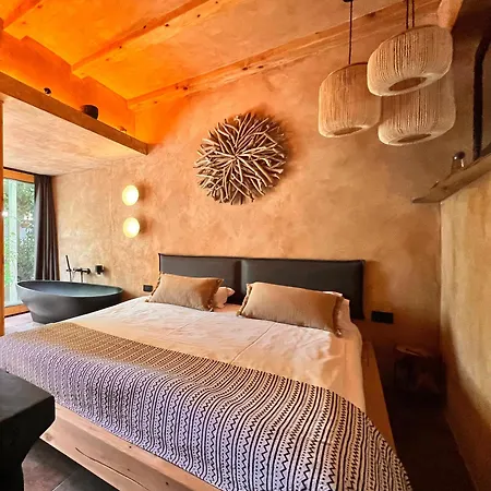 Shard Boutique Hotel-adult Only بيت ضيافة براشوف