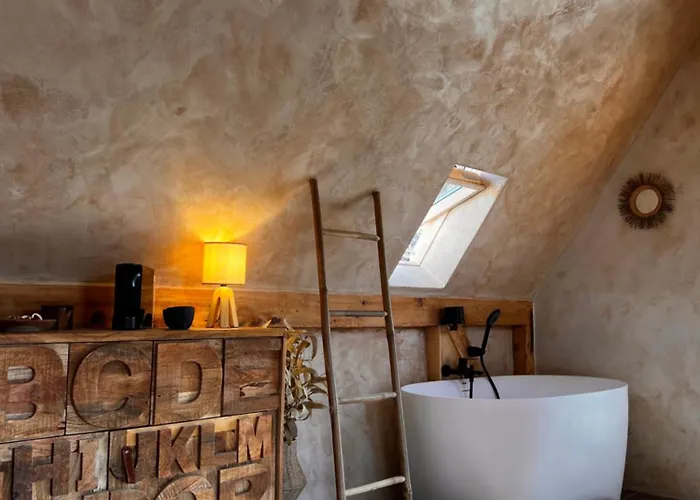 Shard Boutique Hotel-adult Only 3*