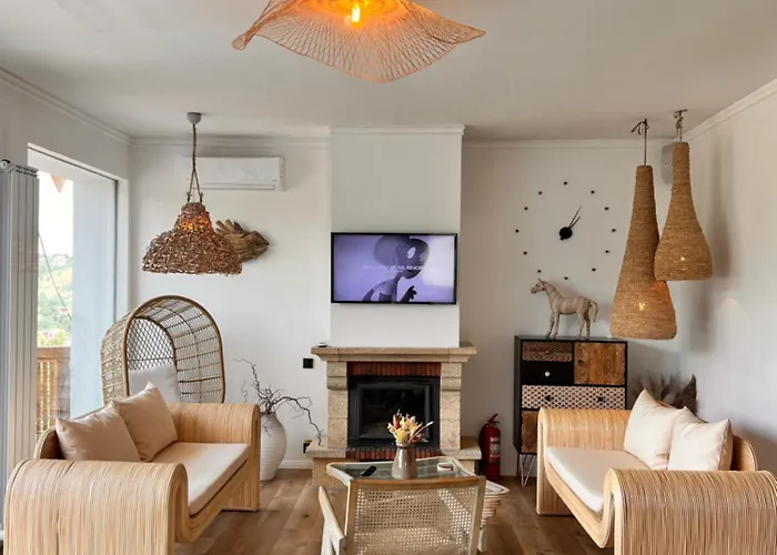 Shard Boutique Hotel-adult Only Guest house Brasov