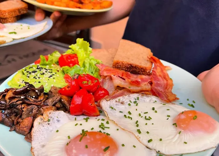 Guest house Shard Boutique Hotel-adult Only 3*